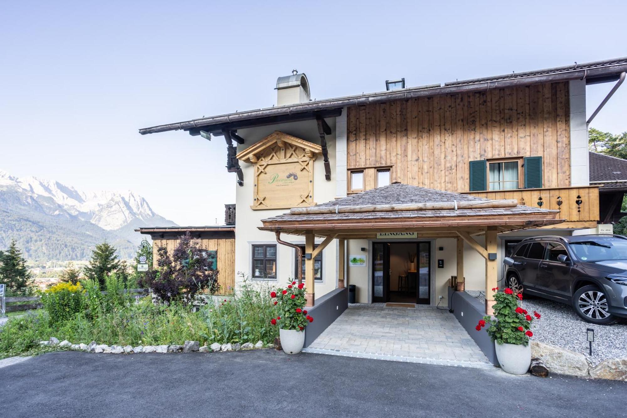 Landkomforthotel Panorama & Restaurant Bella Vista Garmisch-Partenkirchen Exterior photo